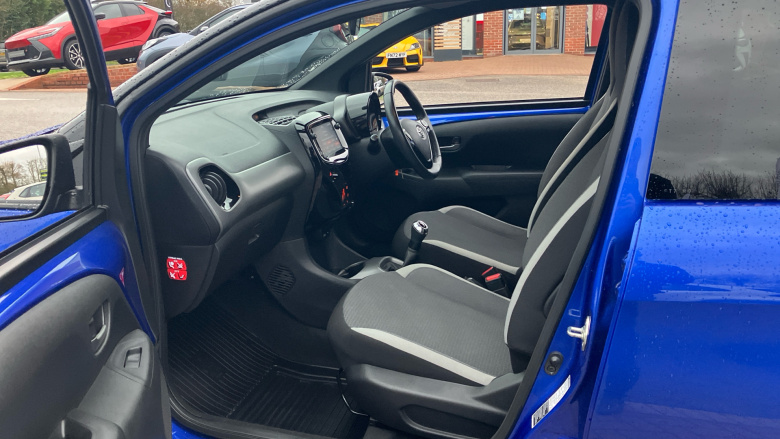 Toyota Aygo 1.0 VVT-i X-Trend TSS 5dr Petrol Hatchback